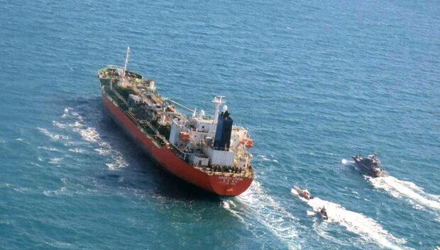 توقیف نفتکش کره‌ جنوبی در خلیج فارس