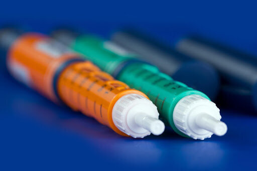 توزیع ۶۰۰ هزار انسولین قلمی در داروخانه‌ها